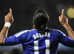  德罗巴关键节点惊险取胜，FPX带队取胜！